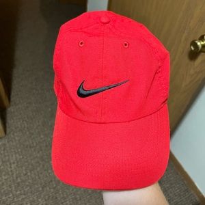Red Nike dry fit hat